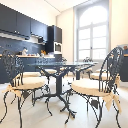 Penzion La Maison De La Duchesse De La Valliere - Rosaline - Parking Prive Gratuit