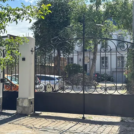 La Maison De La Duchesse De La Valliere - Rosaline - Parking Prive Gratuit Mons