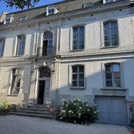 La Maison De La Duchesse De La Valliere - Rosaline - Parking Prive Gratuit ゲストハウス